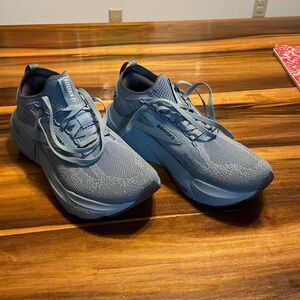 Like New Women’s 8.5 brooks glycerin 21 stealthfit running shoes